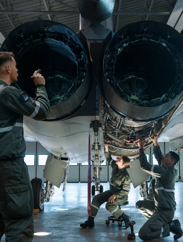 Interface schématique du jeu Aviator montrant la courbe de vol exponentielle